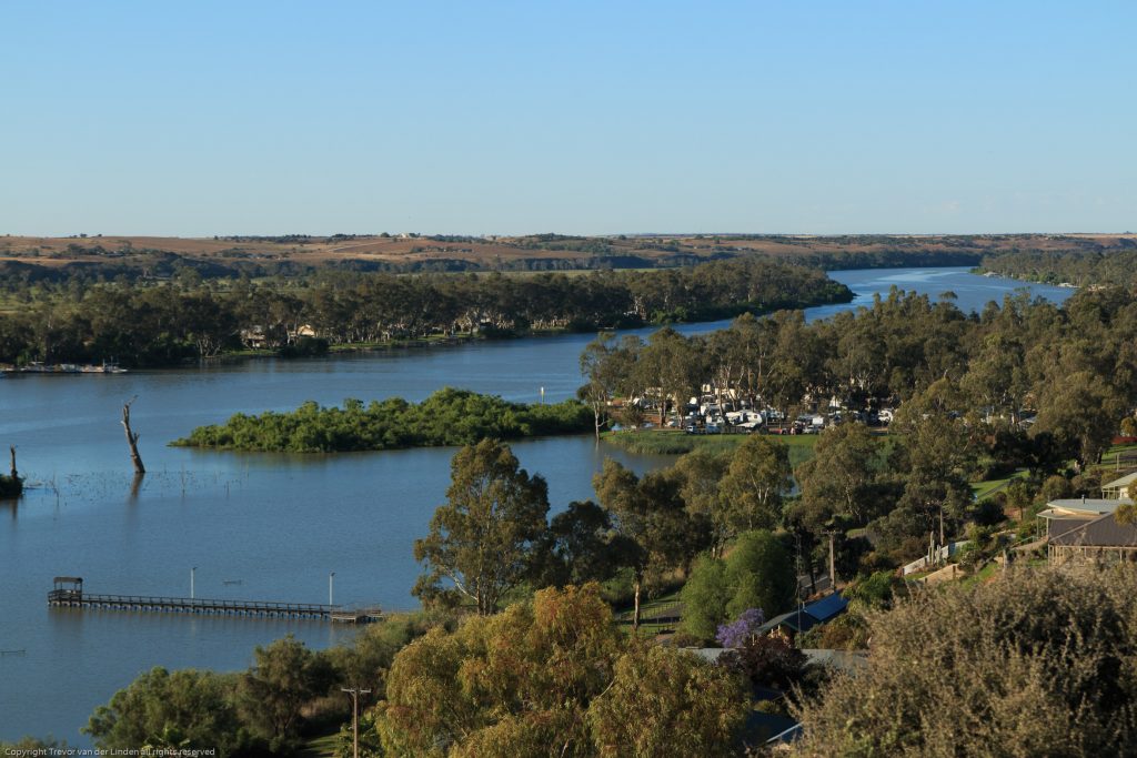 Mannum by the Murray River for a couple nights camping - Trevor's travels